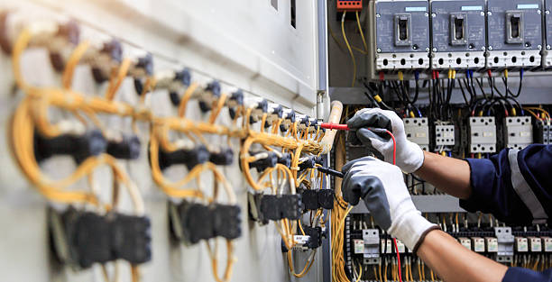 Professional Electrician technician working in Pikesville, MD